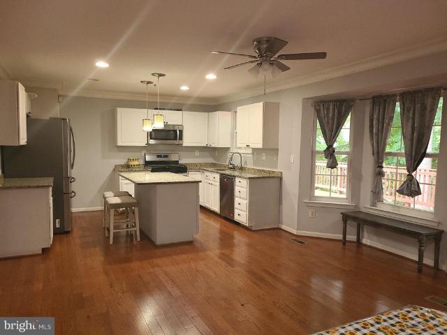 3004 Jaywick Court