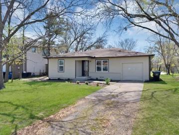 3005 Maple Avenue