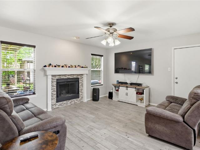 3005 Shady Creek