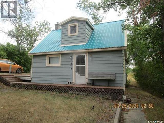 3005 3Rd Street N, Rockglen, SK, S0H 3R0 house for sale | Listing ID SK049256 | Royal LePage