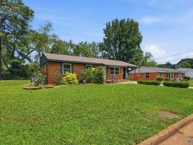 3006 Love Avenue