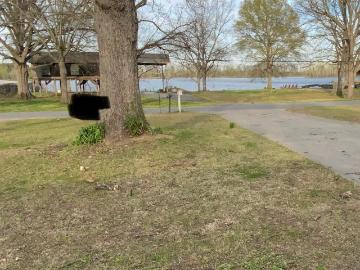 3006 Riverside dr