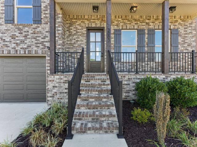 3007 Nichols Vale