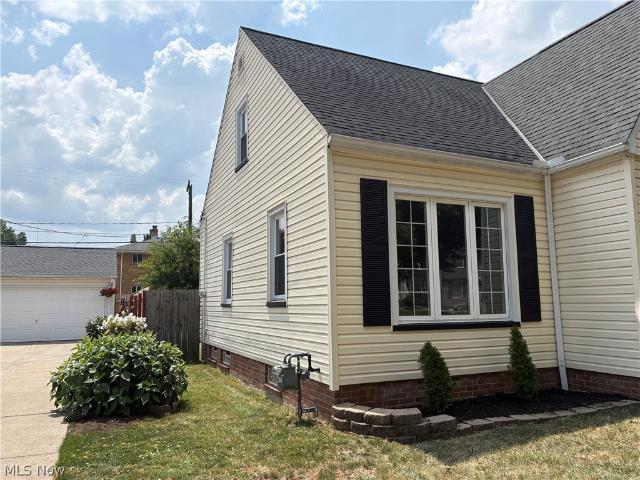 3007 Ingleside Drive