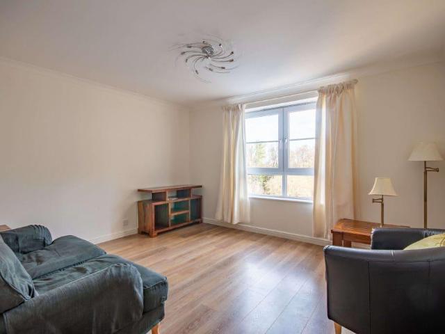3007L Inglis Green Gait, Edinburgh. 1 bed flat to rent £1,100 pcm £254 pw