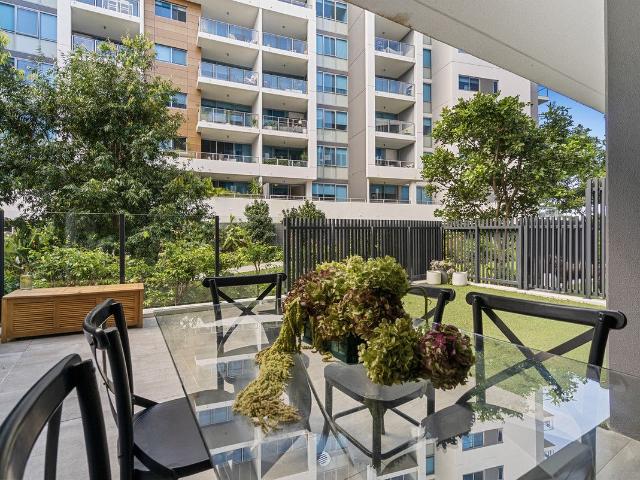 3008/397 Christine Avenue, Varsity Lakes, QLD 4227