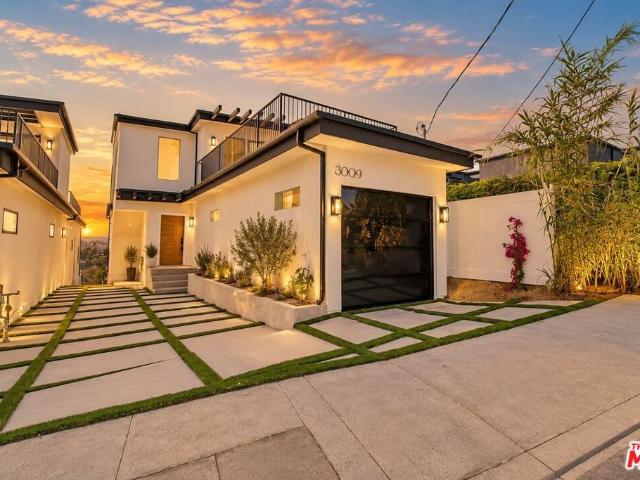 3009 Amethyst Street