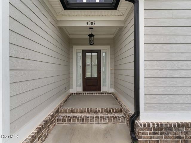 3009 Rosewood Drive