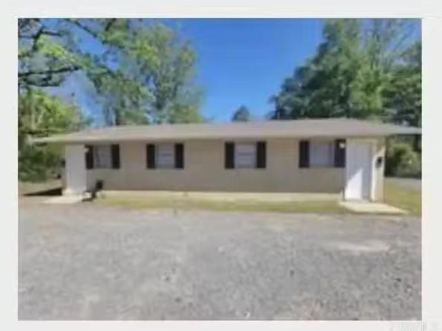 3009 S ASH ST, PINE BLUFF, AR 71603