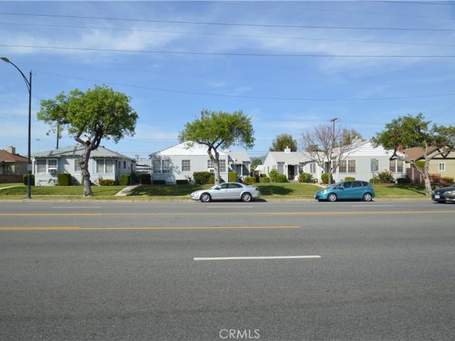 3009 W Victory Boulevard