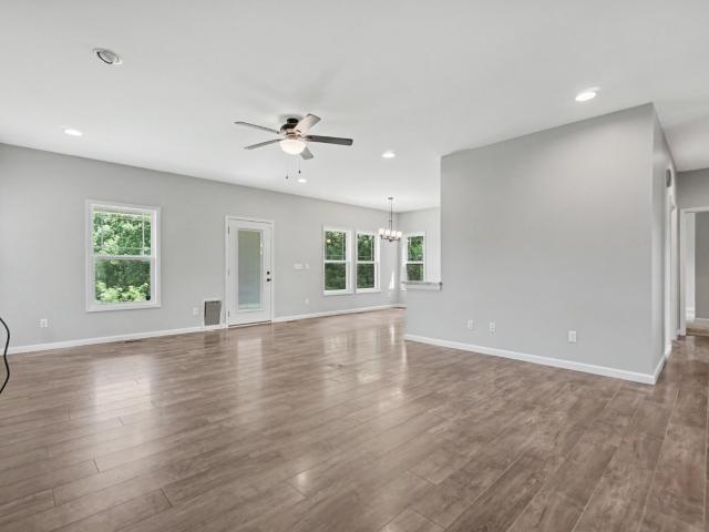 3000 Noble Ct