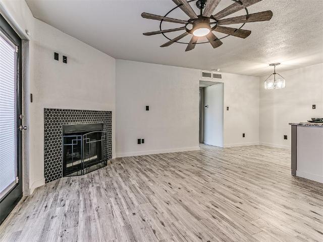 3000 Chautauqua Avenue # 112