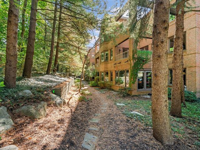 3000 Glazier Way # 210