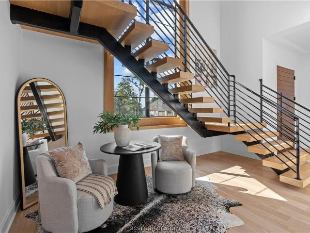 3000 Silverbell Court
