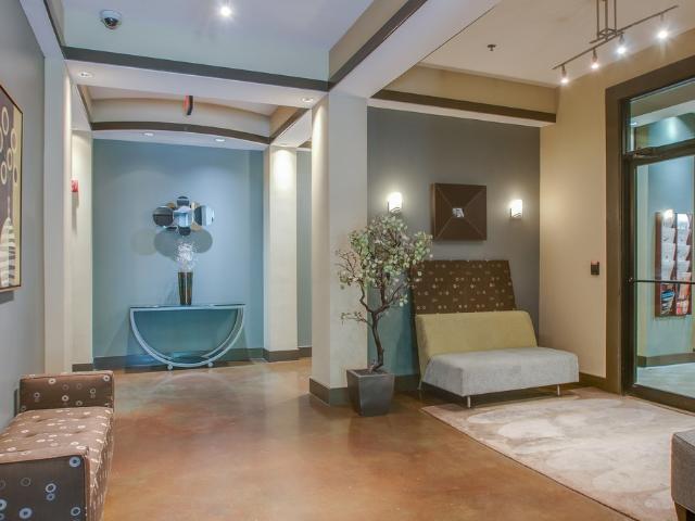 3000 Vanderbilt Pl # 106