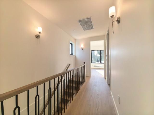 3000 West 44th Avenue apartment — Vancouver, BC 4 Bedroom 4 Bedroom