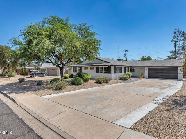 3001 e cholla street