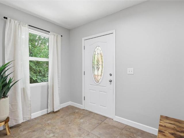 3002 N 121 Terrace