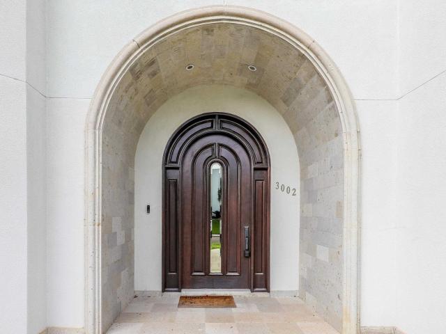 3002 Swift Dr, Laredo, TX