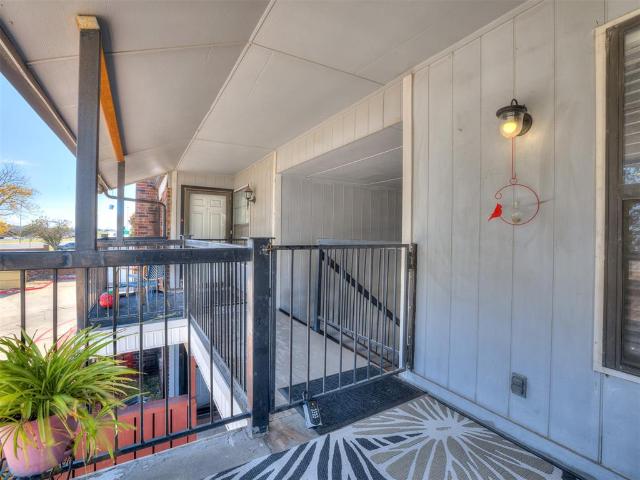 3003 River Oaks # 209