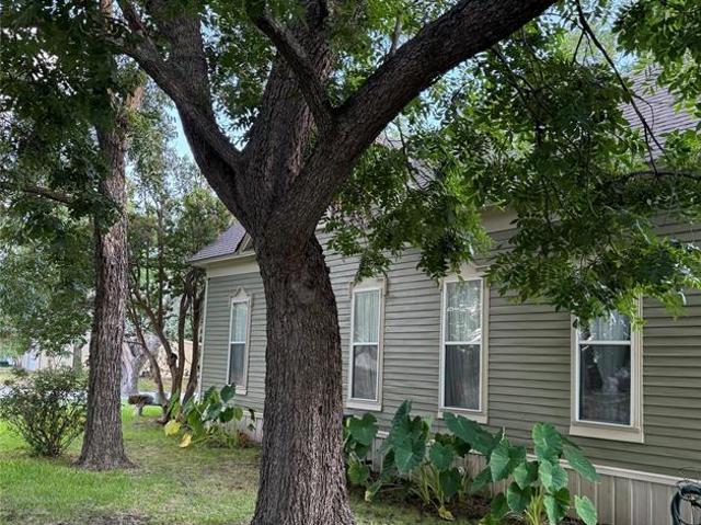 300 NW 3rd Street