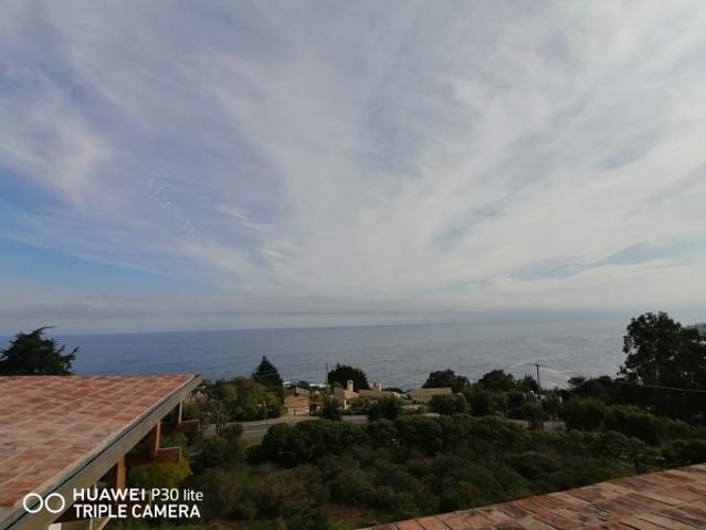 $ 300.000 Casa en Arriendo en Zapallar 4 dormitorios 3 baños / Proa Gestión Inmobiliaria
