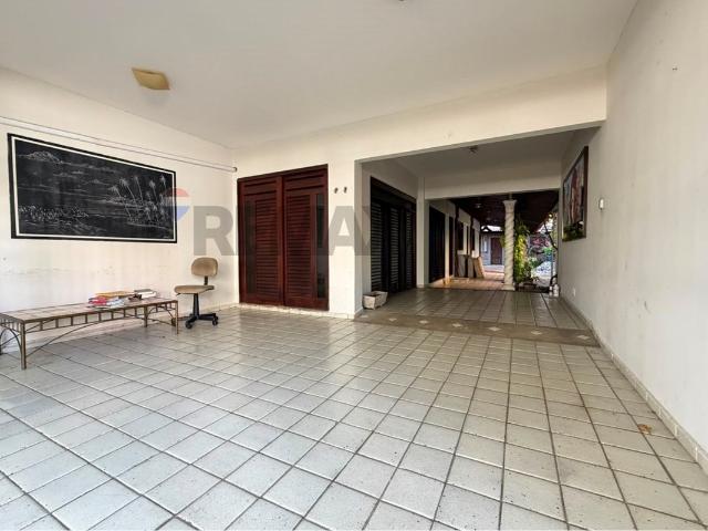 300.00 M² Casa Alugar, 8 Dormitórios localizado em Av. Cairu, 194, Cabo Branco, João Pessoa, Paraíba, 58045100 | Brasil