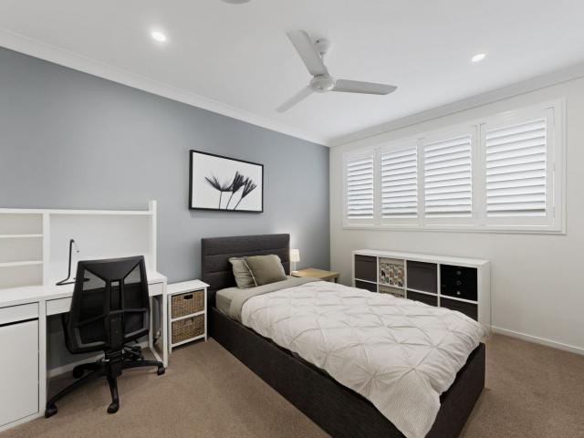 300 Canvey Road, UPPER KEDRON, QLD 4055