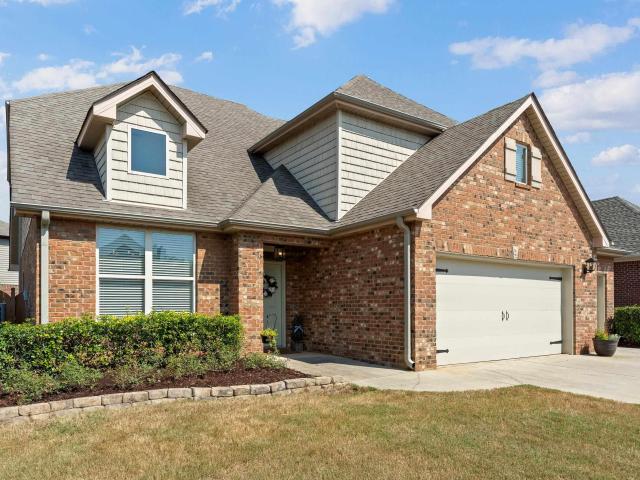 300 Creekside Circle