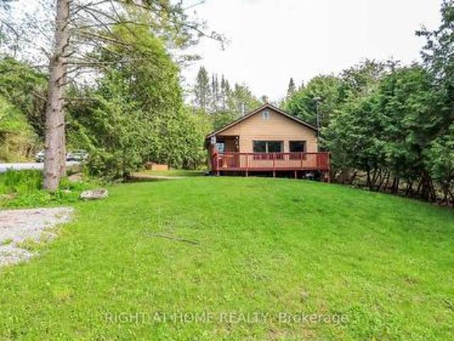 300 Albin Road, Tay, ON, L0K 2C0 house for sale | Listing ID S13703 | Royal LePage