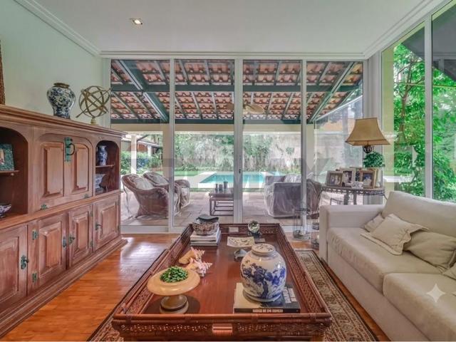 300 Área Útil Casa Alugar, 2 Dormitórios localizado em Rua Sônia Ribeiro, 1062, Brooklin, São Paulo, São Paulo, 04621010 | Brasil