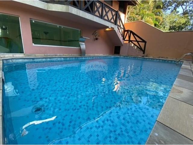 300 Área Útil Casa de Condomínio Alugar, 3 Dormitórios localizado em Aruã, Mogi das Cruzes, São Paulo, 08771200 | Brasil