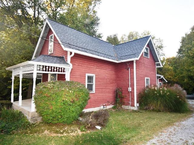 300 E Armstrong Street