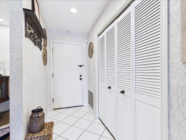 300 E Dundee Road # 310