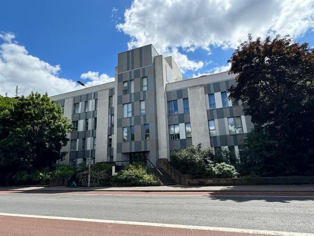 300 Kings Road, Reading RG1, 1 bed flat to rent, £1,350 pcm | PrimeLocation
