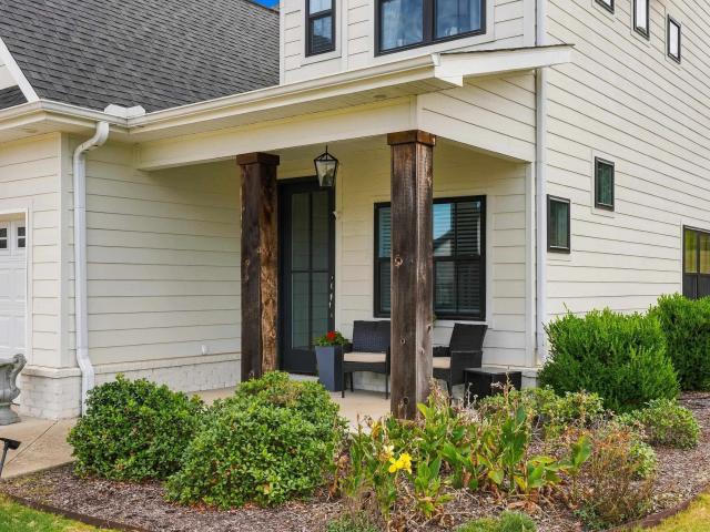 300 Hickory Dr