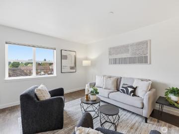 300 High School Road NE # 300