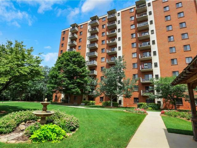 300 Johnson Ferry Rd, Unit B206, Sandy Springs, GA 30328 | MLS #7728