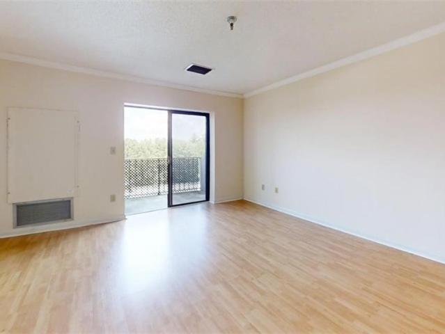 300 Johnson Ferry Road B607