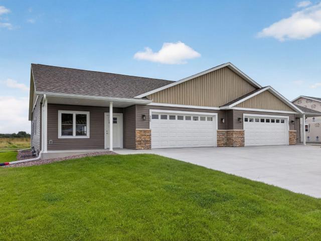 300 London Ln