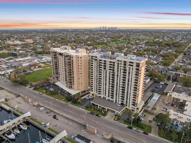 300 Lake Marina Avenue # 15H