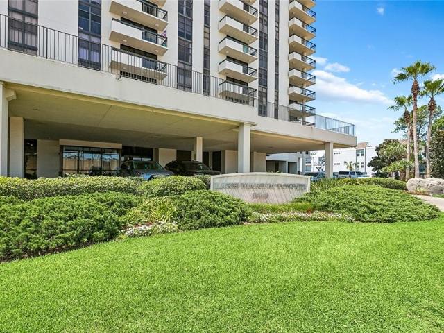300 Lake Marina Avenue # 8A