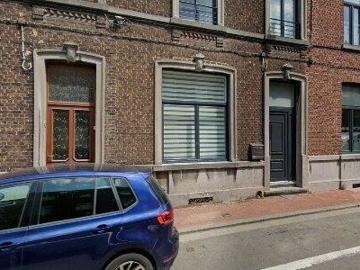 300 m2 apartment for rent in Charleroi