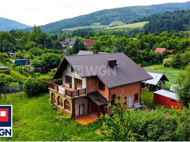 300 m², Brenna