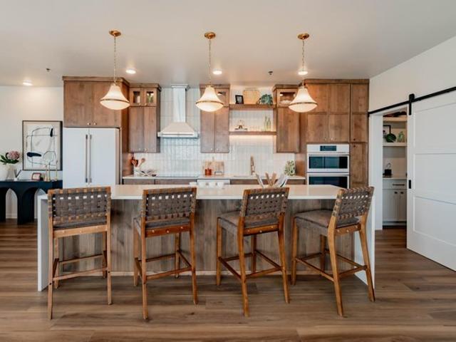 300 Main Ave Apt 702, Fargo, ND 58103