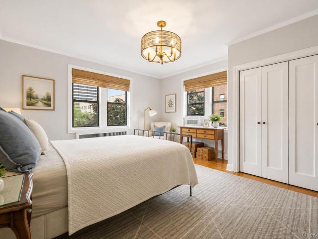 300 Main Street 5A