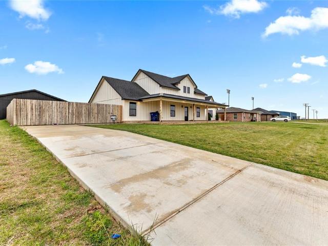 300 Murrel Avenue