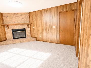 300 Norwood Court
