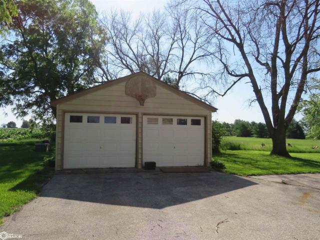 300 NE 6th Street