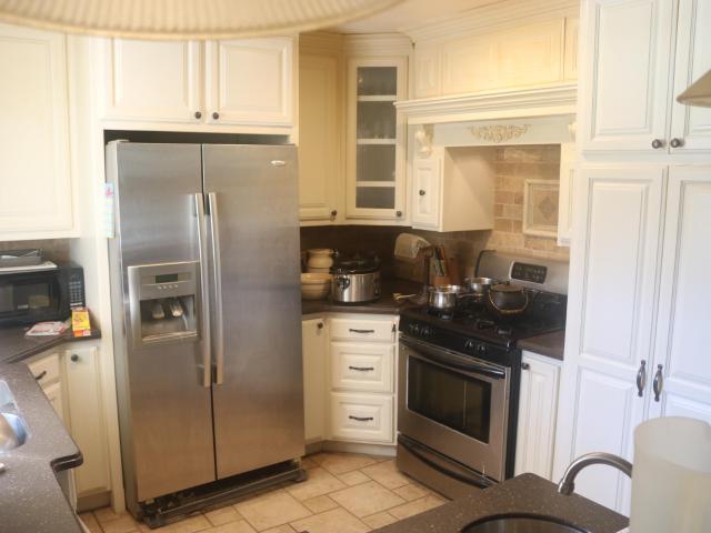 300 S Holmes Avenue